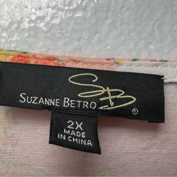 Suzanne Betro floral boho blouse size 2X - Picture 2 of 4